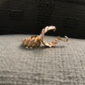 Elegant Gold Twisted Hoop Clip On Earrings